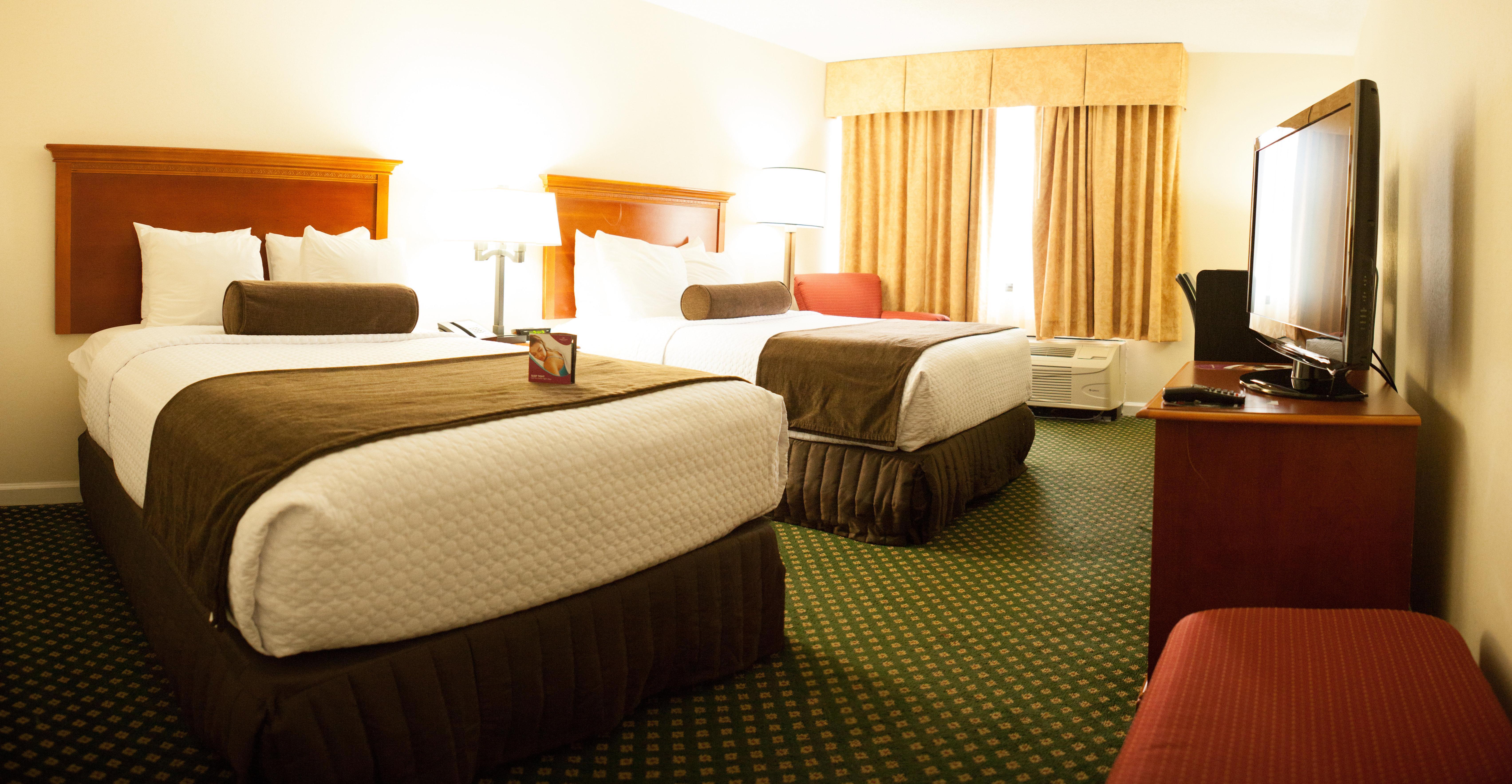 Crowne Plaza Hotel Hickory By Ihg Exterior photo