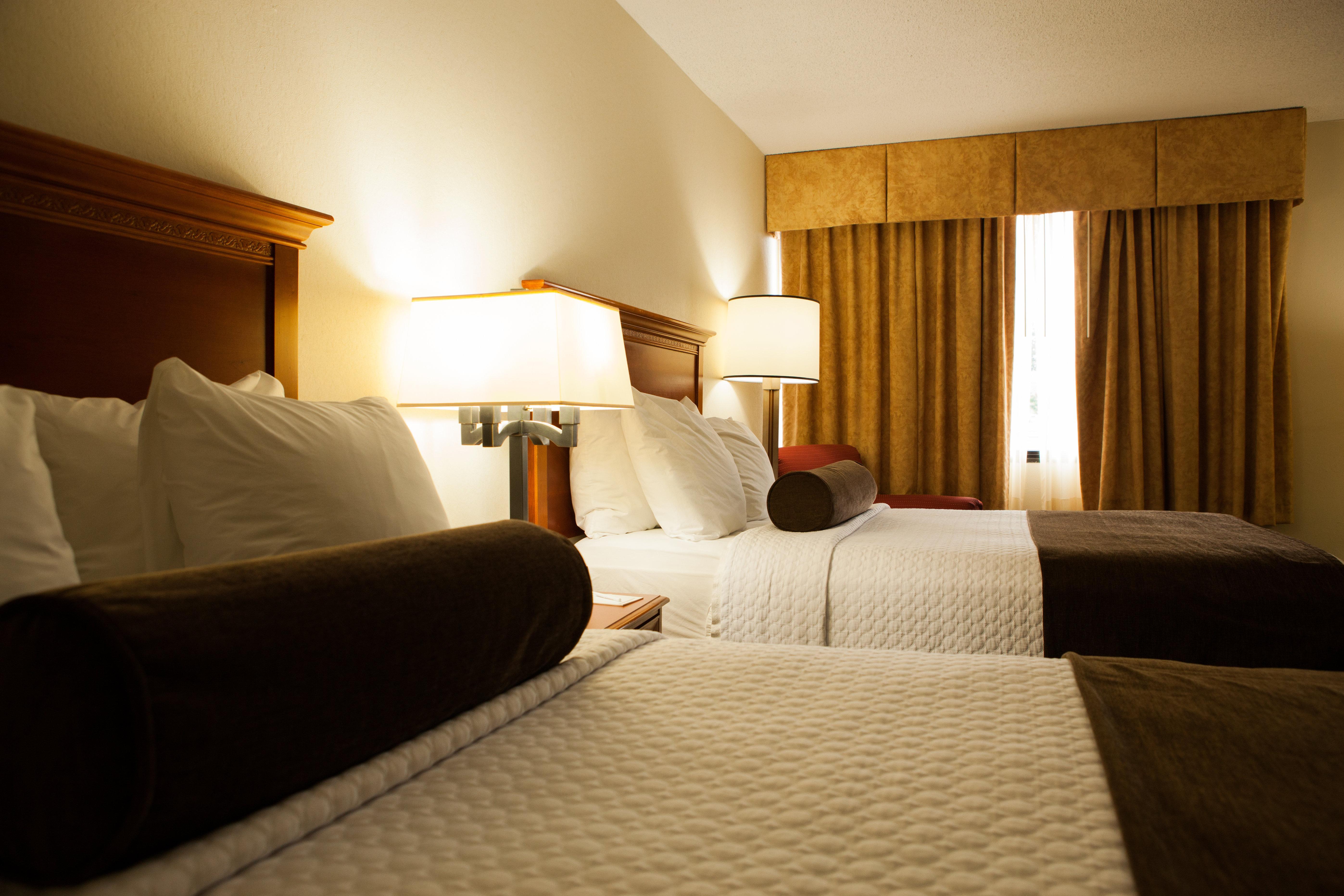 Crowne Plaza Hotel Hickory By Ihg Exterior photo