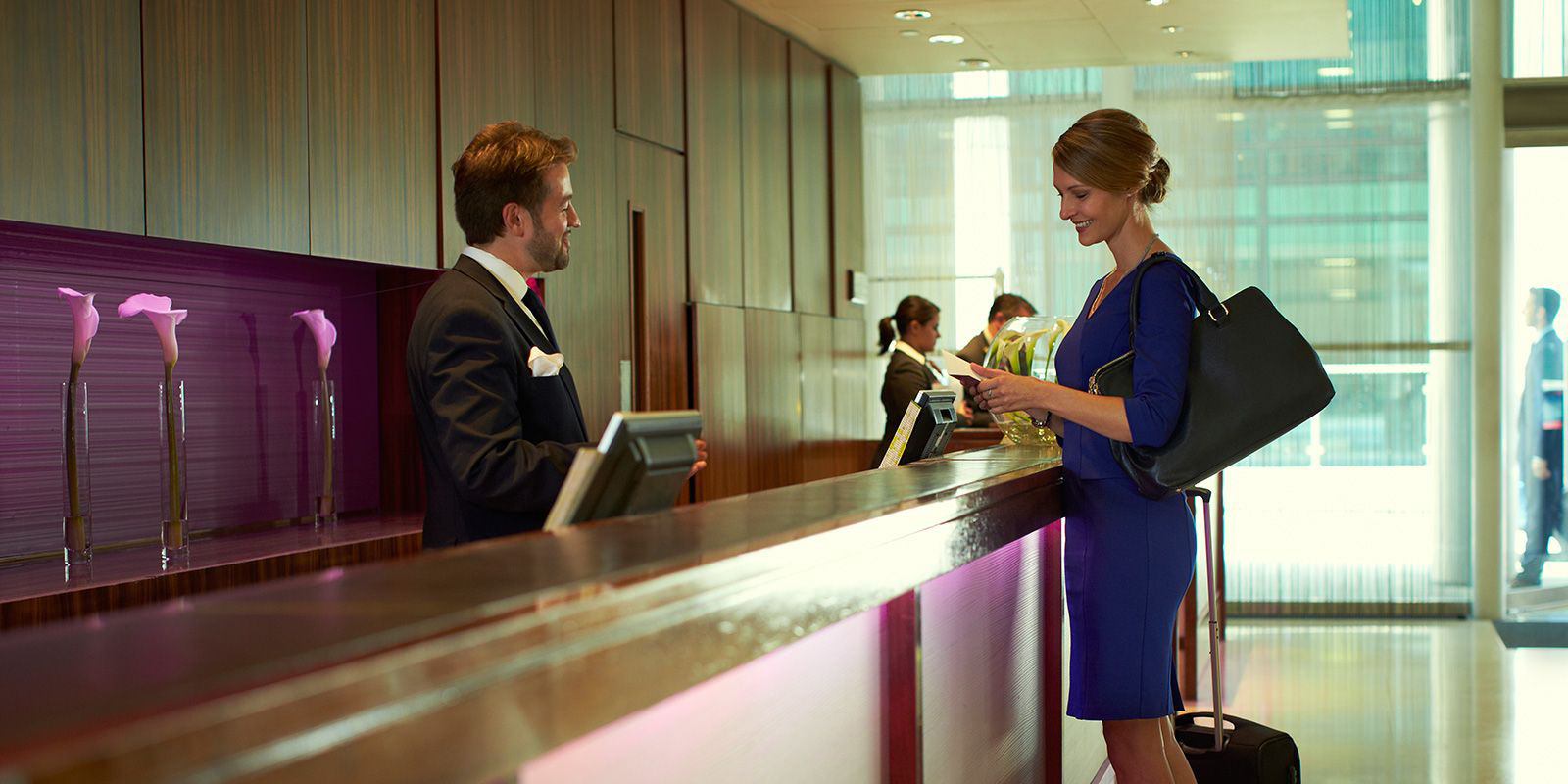 Crowne Plaza Hotel Hickory By Ihg Exterior photo